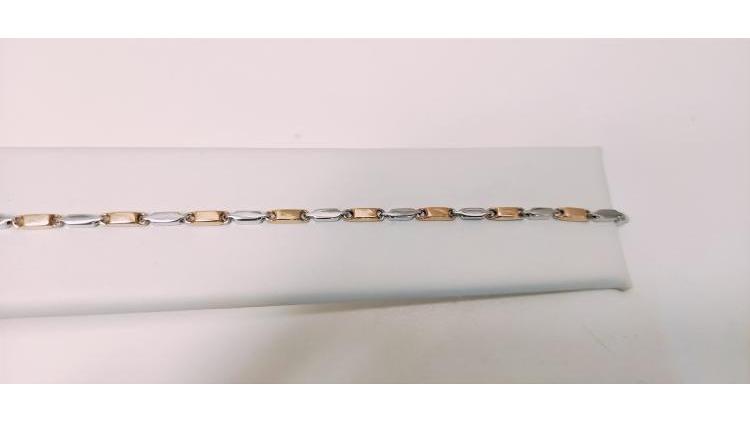 Bracciale unisex per gli amanti del bicolore.